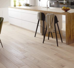 26. C'est Bois Beige